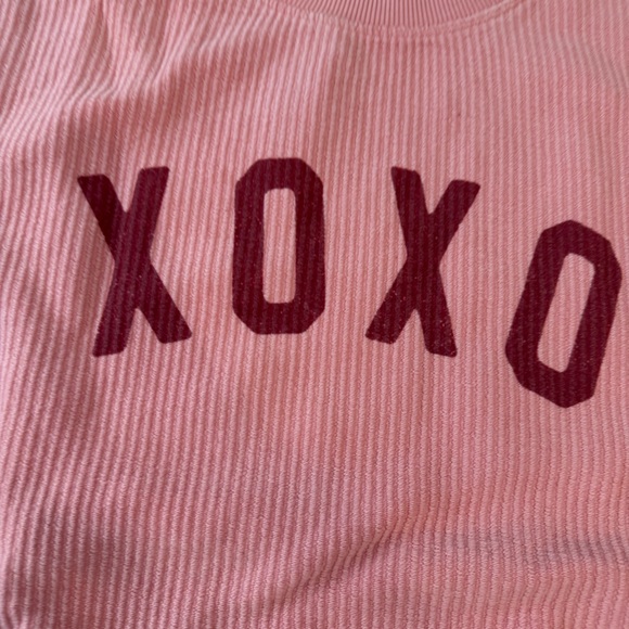 Women’s Ivy+Cloth Pink sweatshirt Shirt with XOXO Design 100% cotton size large - Picture 2 of 8